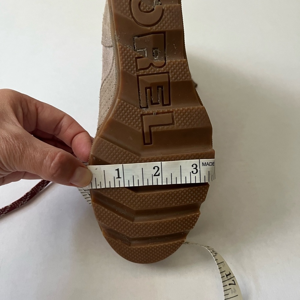 Sorel Women's Lace Up Boots in Tan and Red - Picture 5 of 6